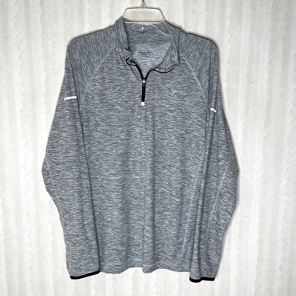 ❤️ OLD NAVY Active Top Size L - Picture 2 of 4